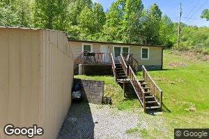 126 Eddington Ln, Viper, KY 41774