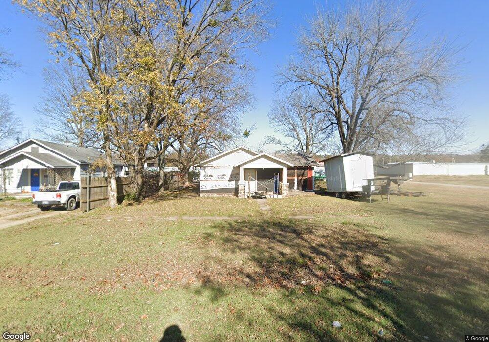 1406 W Broadway St, Henryetta, OK 74437 - photo 1