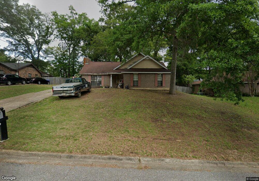 824 Cobblestone Curve, Prattville, AL 36067 - photo 1
