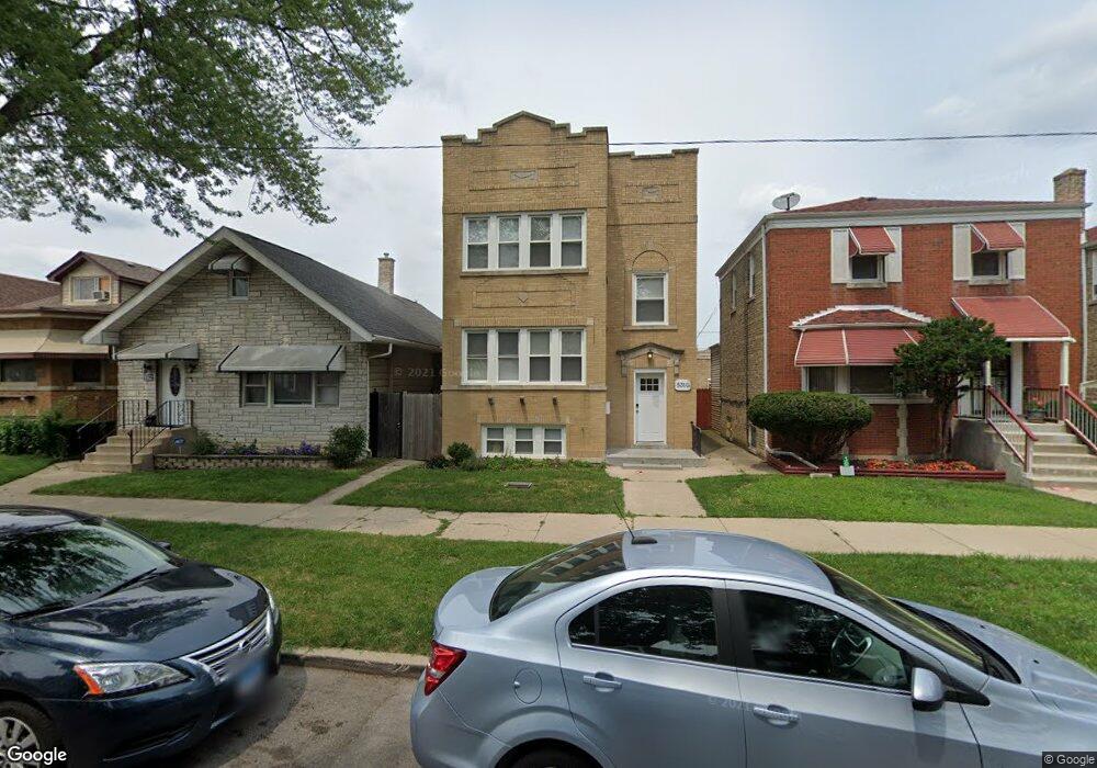 5310 W Barry Ave unit G, Chicago, IL 60641 - photo 1