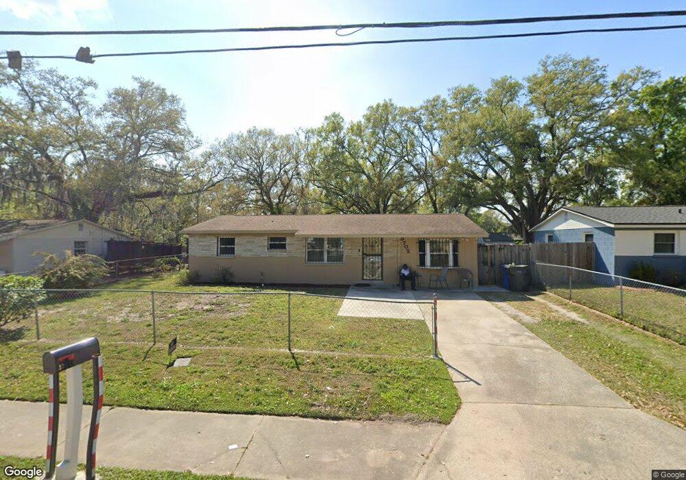 3702 Beechwood Blvd, Tampa, FL 33619 - photo 1