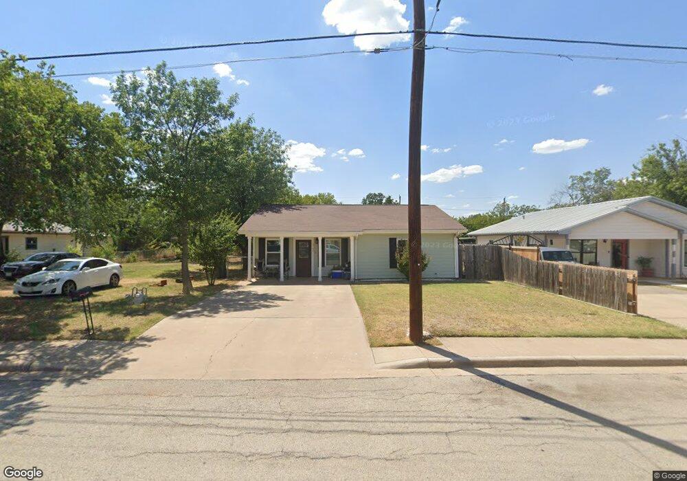 3104 Grace St, Wichita Falls, TX 76302 - photo 1