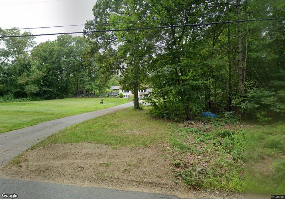 30 Maple Ave, Newton, NH 03858 - photo 1