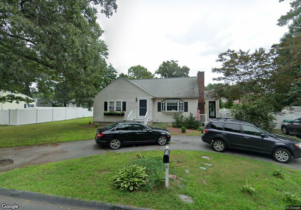 10 Mohawk Rd, Burlington, MA 01803 - photo 1