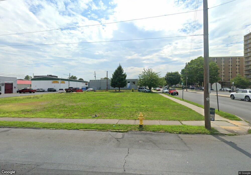 542 N 13th St, Allentown, PA 18102 - photo 1