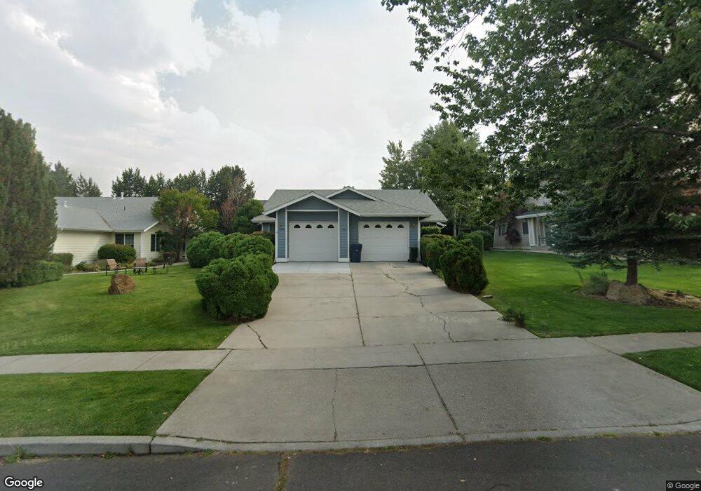 1897 NE Derek Dr, Bend, OR 97701 - photo 1