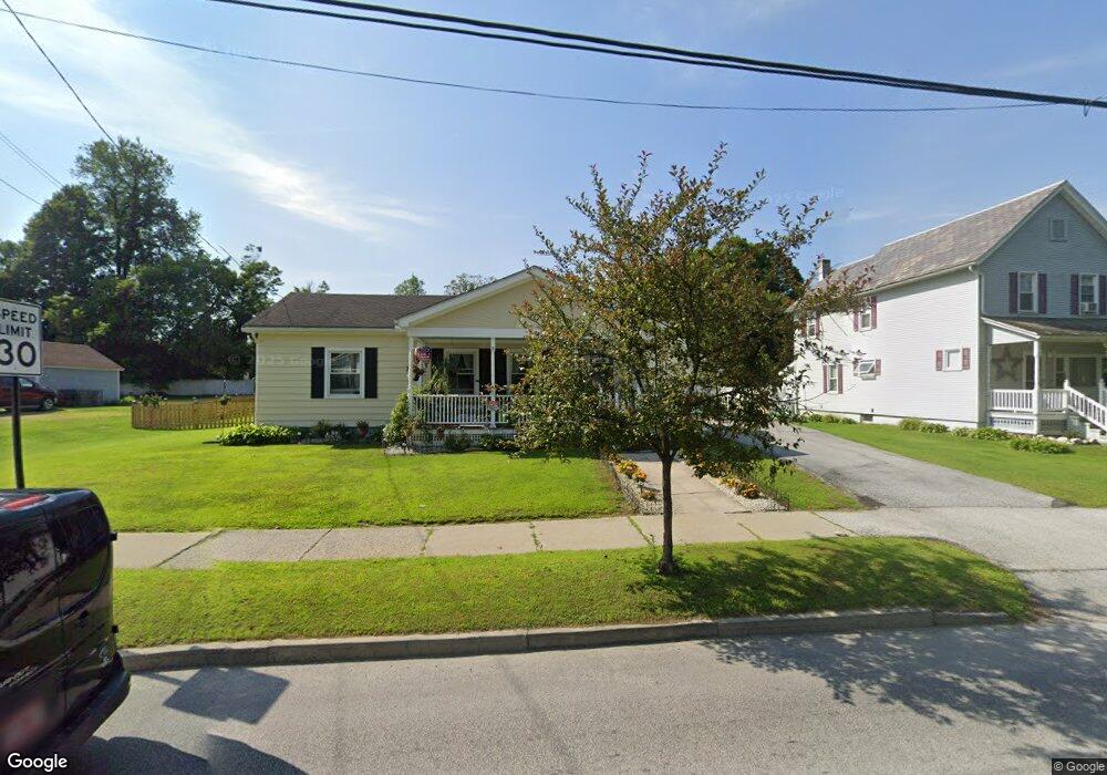 138 Crescent St, Rutland, VT 05701 - photo 1