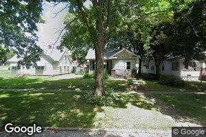 2348 W 2nd St, Davenport, IA 52802