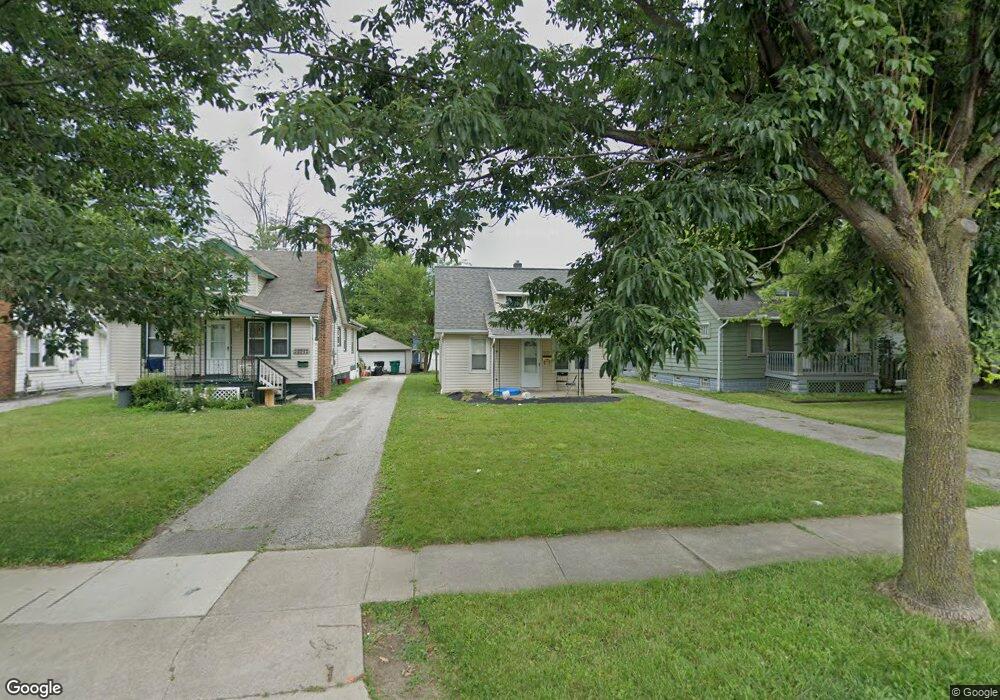 17101 Mapleboro Ave, Maple Heights, OH 44137 - photo 1