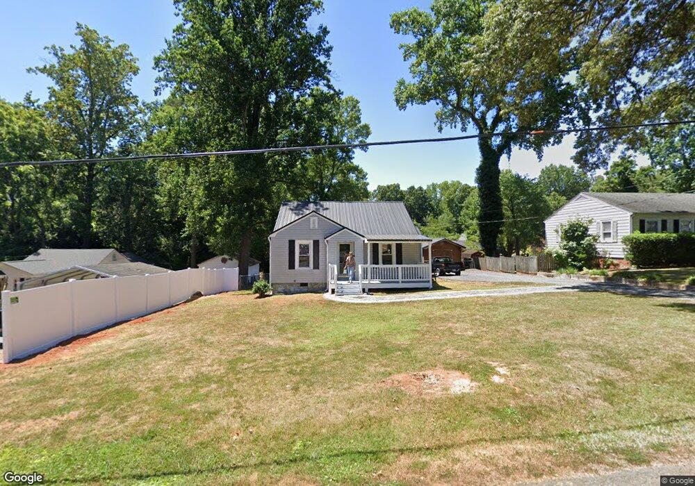 1433 Winslow Ave, Asheboro, NC 27205 - photo 1