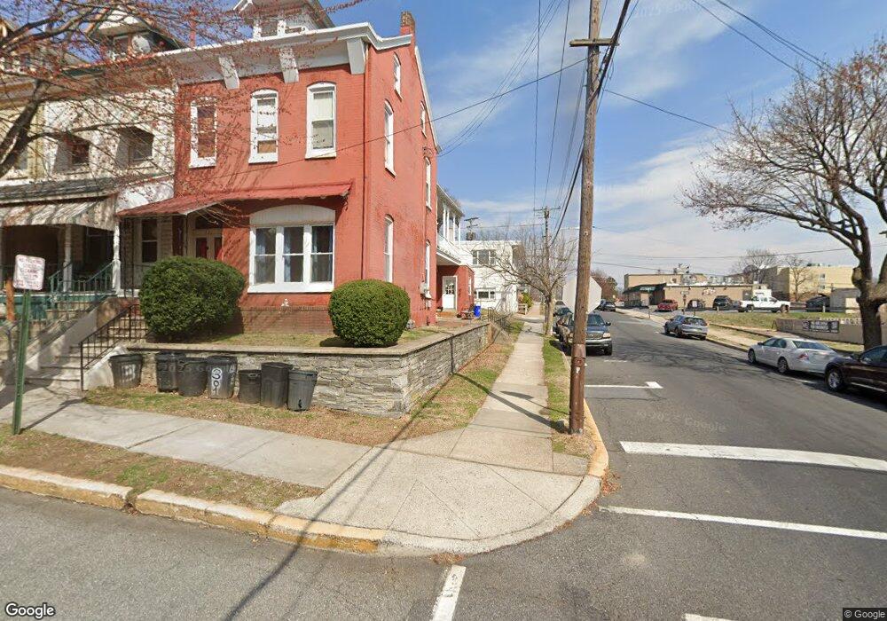 301 Chestnut St, West Reading, PA 19611 - photo 1