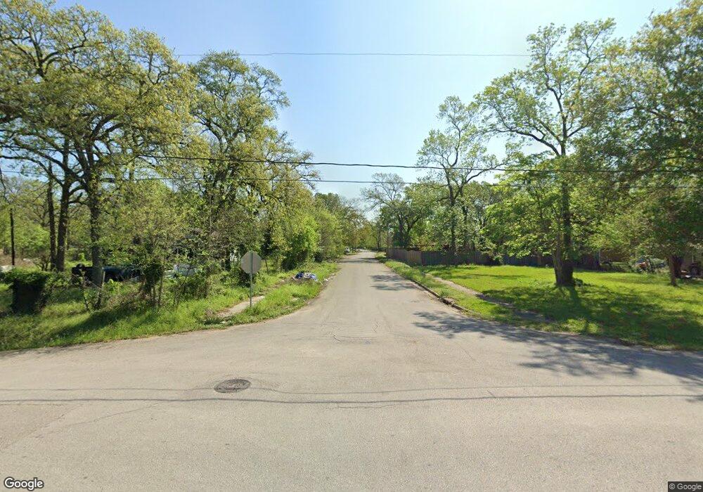 O Lavender St, Houston, TX 77016 - photo 1