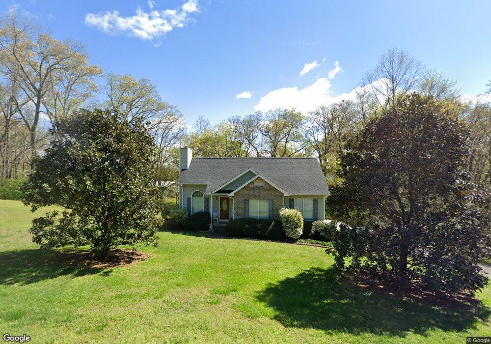 158 Spencer Dr SW, Calhoun, GA 30701 - photo 1