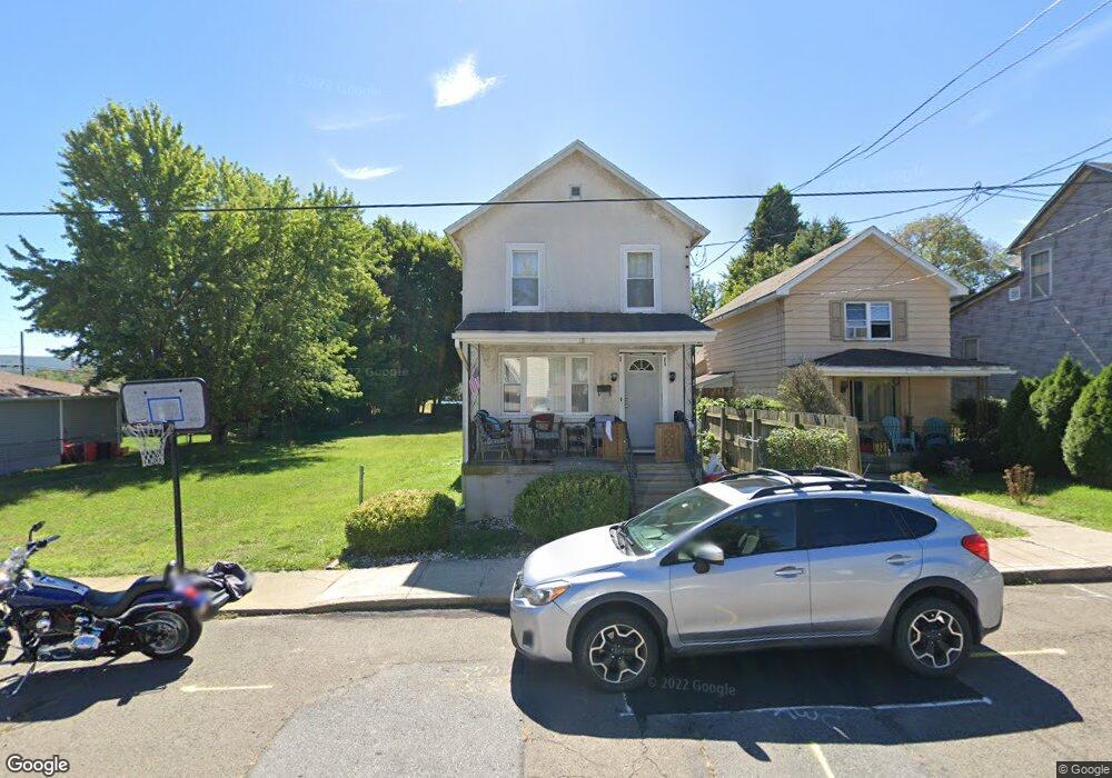 1007 Sampson St, Taylor, PA 18517 - photo 1