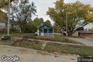 302 9th St, Corning, IA 50841