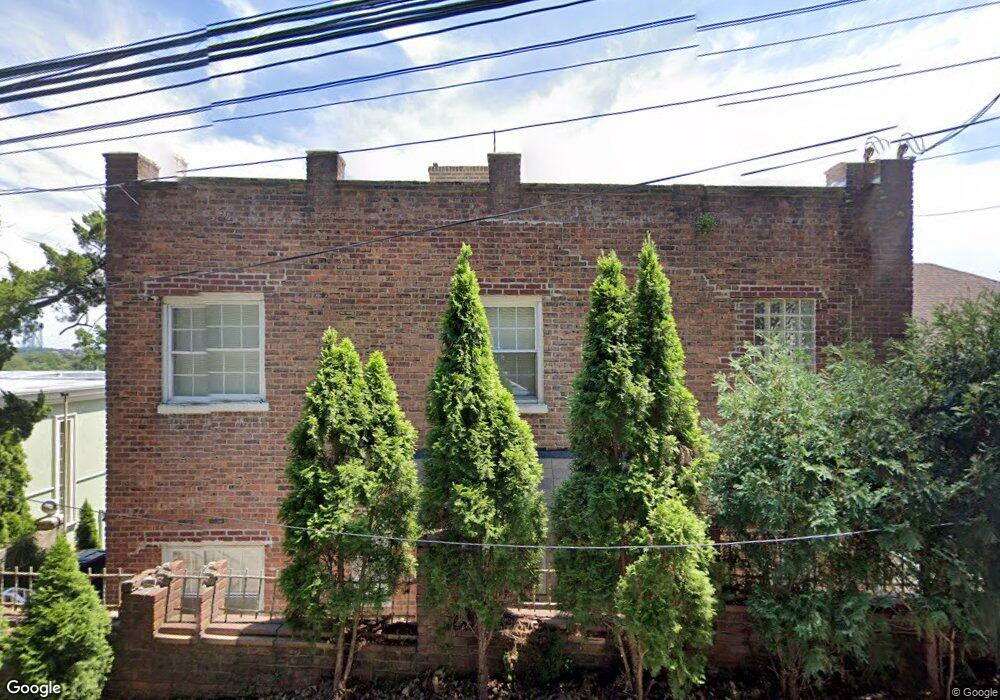 32 Flagg Place, Staten Island, NY 10304 - photo 1