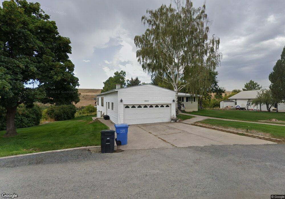 7101 S 650 W, Hyrum, UT 84319 - photo 1