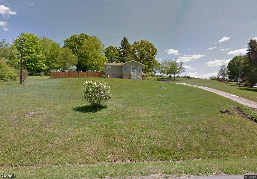 32 Somerset Dr, Eighty Four, PA 15330 - photo 1