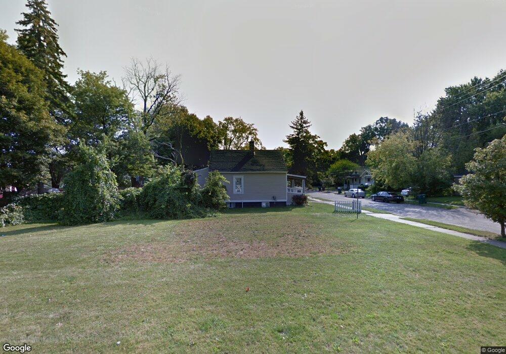 1128 Glenn St, Lansing, MI 48915 - photo 1