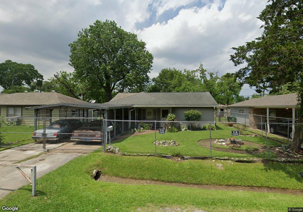 7613 S Hall St, Houston, TX 77028 - photo 1