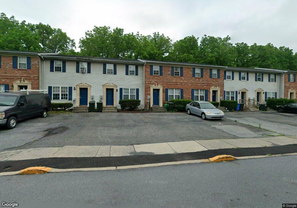 322 Old Forge Dr, Bath, PA 18014 - photo 1