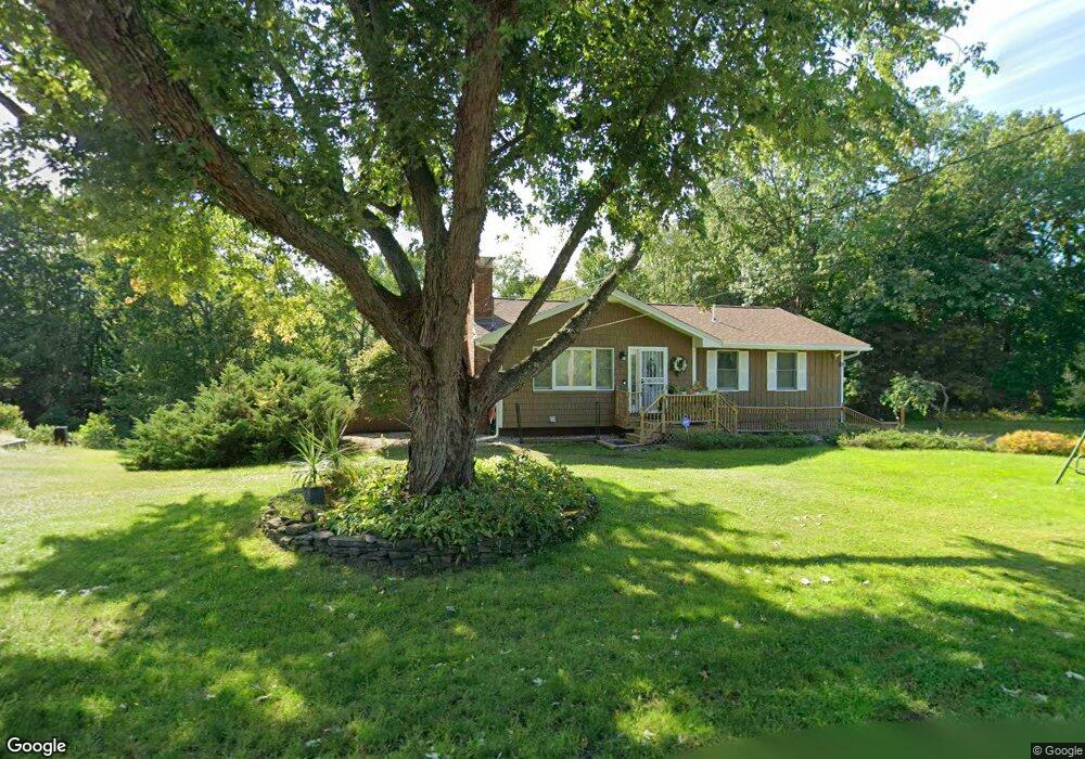 61 Buckmeadow Rd, Nashua, NH 03062 - photo 1