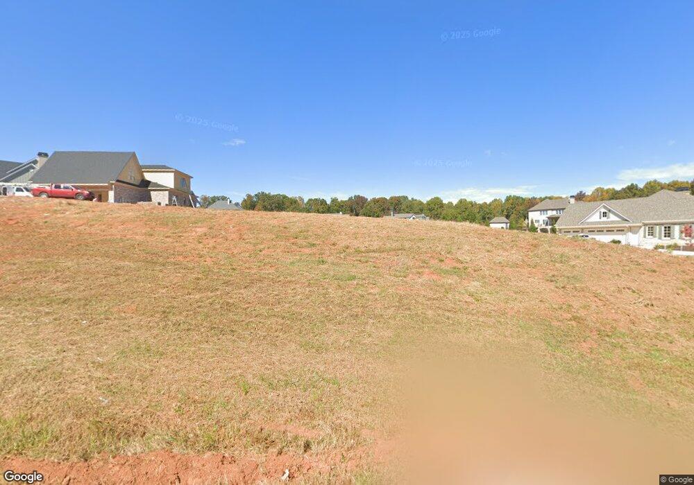 5337 Retreat Dr, Flowery Branch, GA 30542 - photo 1