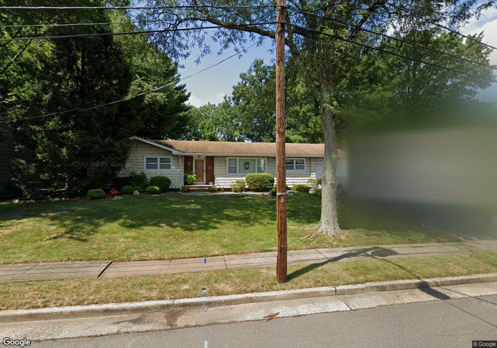 7 Crestmont Ave, Edison, NJ 08820 - photo 1