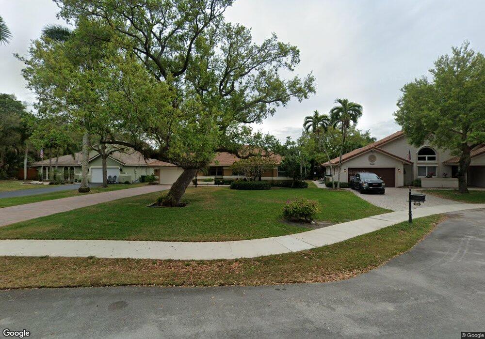 9910 SW 23rd St, Davie, FL 33324 - photo 1