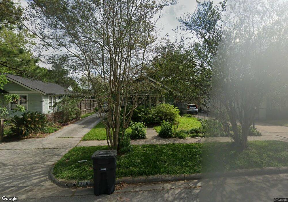 718 Peddie St, Houston, TX 77008 - photo 1