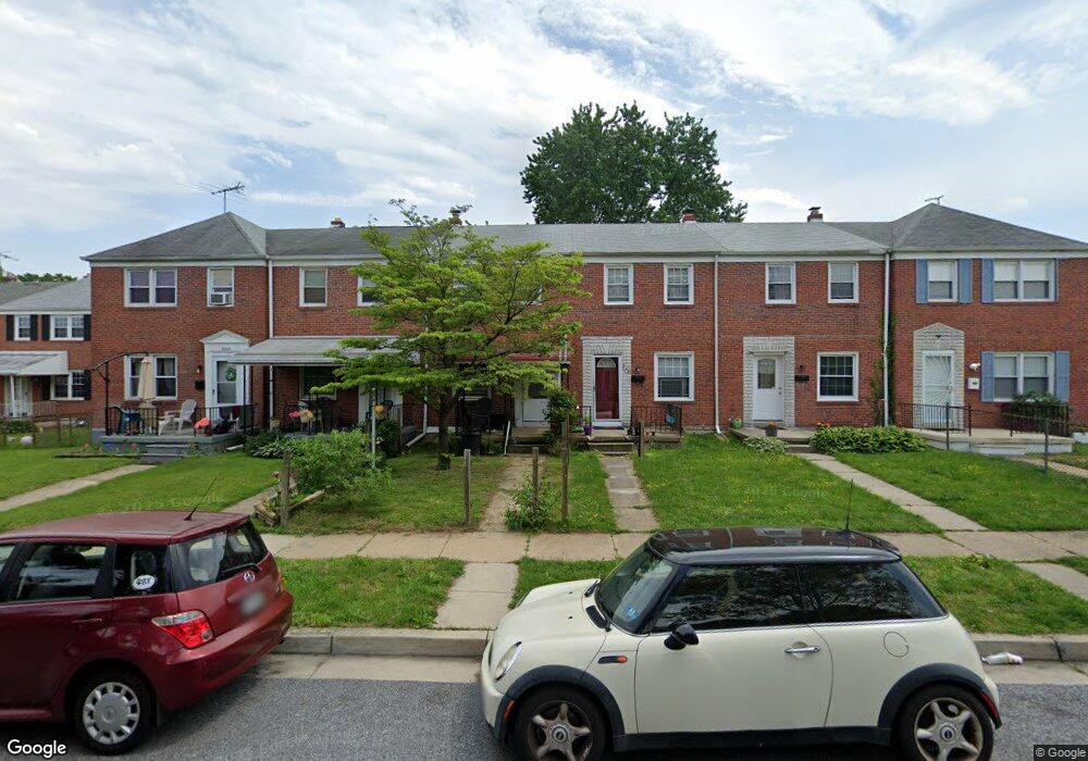 2216 Hawthorne Rd, Middle River, MD 21220 - photo 1