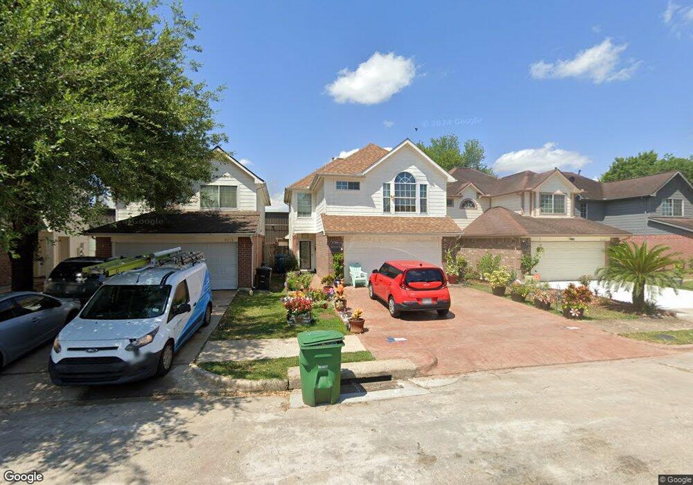 9219 Kingsflower Cir, Houston, TX 77075 - photo 1