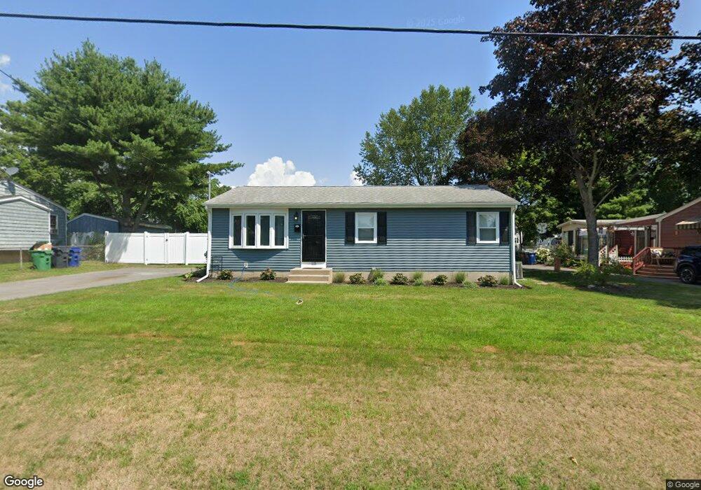 115 Wilson Ave, Warwick, RI 02889 - photo 1