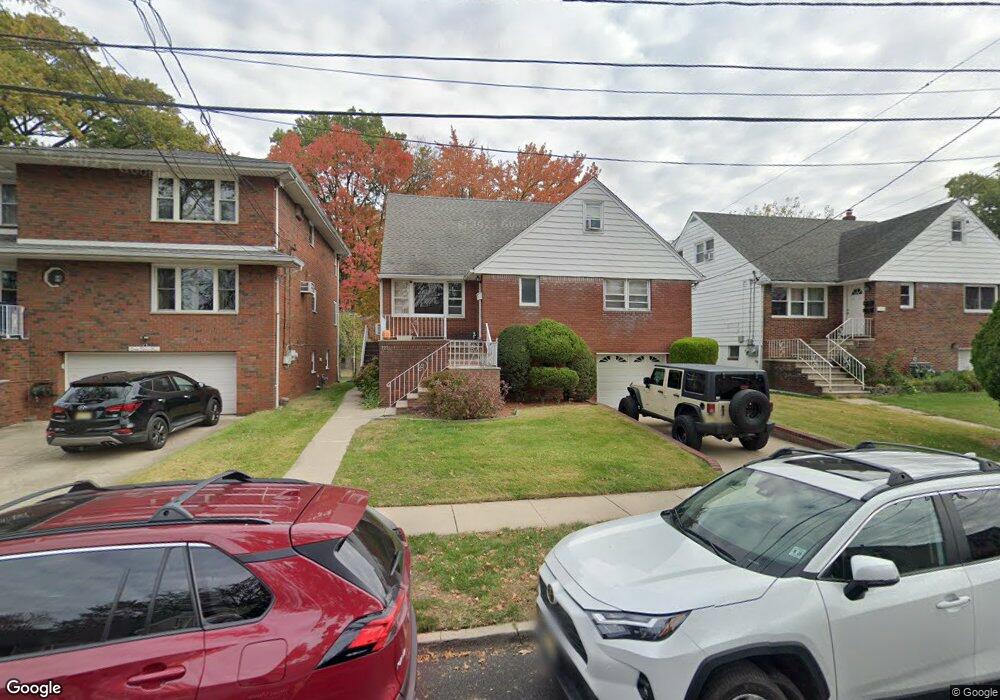 727 Clark Ave unit 2, Ridgefield, NJ 07657 - photo 1