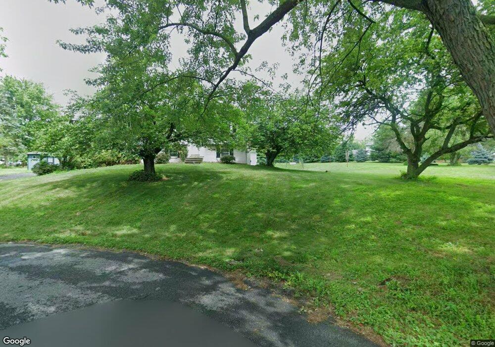 2426 Carriage Dr, Bath, PA 18014 - photo 1