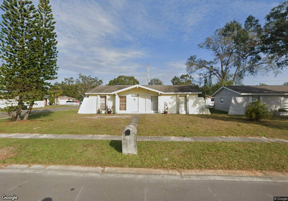 8622 Fish Lake Rd, Tampa, FL 33619 - photo 1