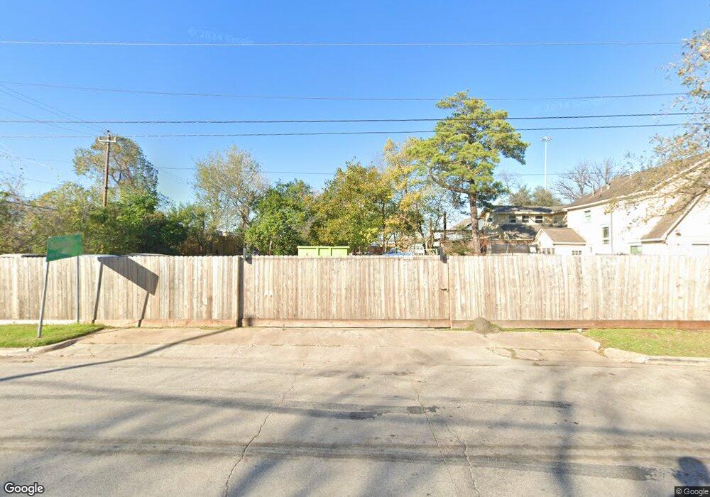 8113 Dixie Dr, Houston, TX 77087 - photo 1