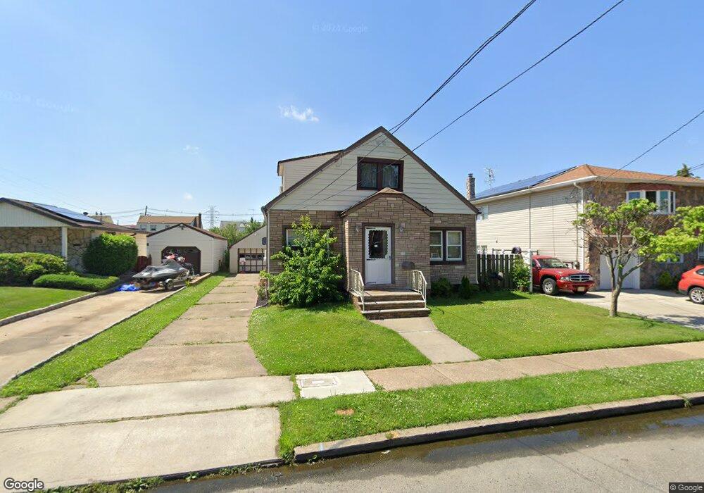 37 Maine Ave, Carteret, NJ 07008 - photo 1