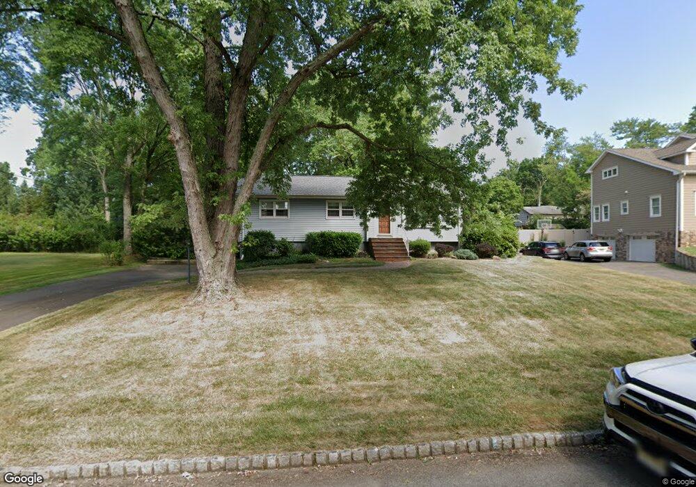 10 Walnut Rd, Whippany, NJ 07981 - photo 1