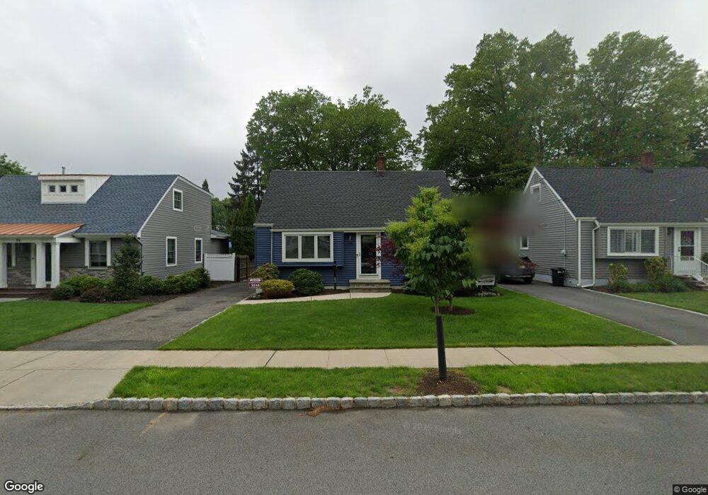 82 Lynwood Rd, Verona, NJ 07044 - photo 1