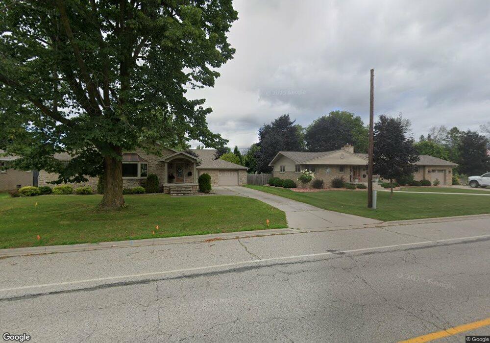 1404 38th Ave, Menominee, MI 49858 - photo 1