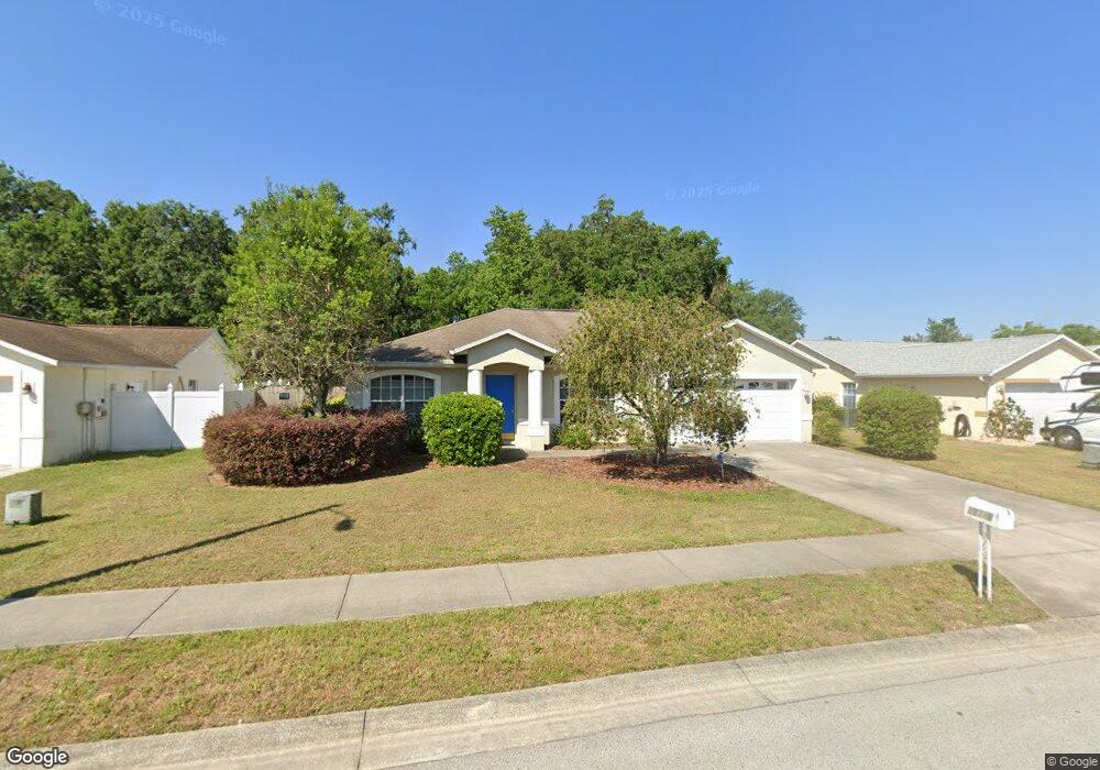 37346 Laurel Hammock Dr, Zephyrhills, FL 33541 - photo 1