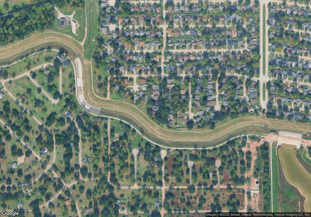 9211 Woodland Oaks Dr, Houston, TX 77040 - photo 1