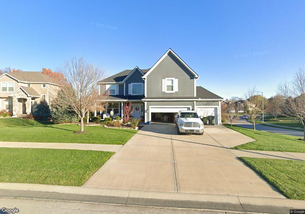 849 Clearview Dr, Lansing, KS 66043 - photo 1