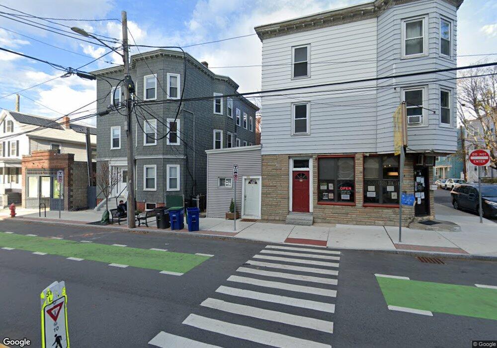 95A Beacon St unit A, Somerville, MA 02143 - photo 1