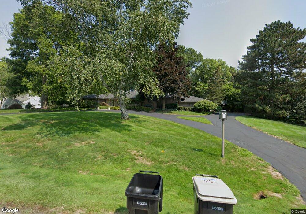 664 Rudgate Rd, Bloomfield Hills, MI 48304 - photo 1