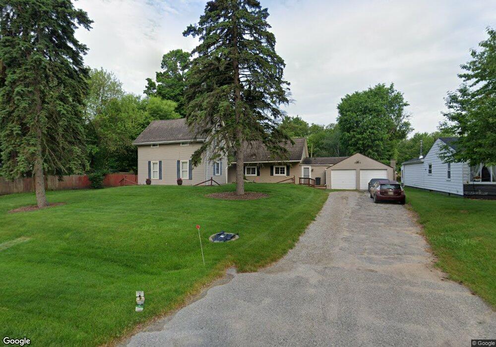 3217 Comer Dr, Flint, MI 48506 - photo 1