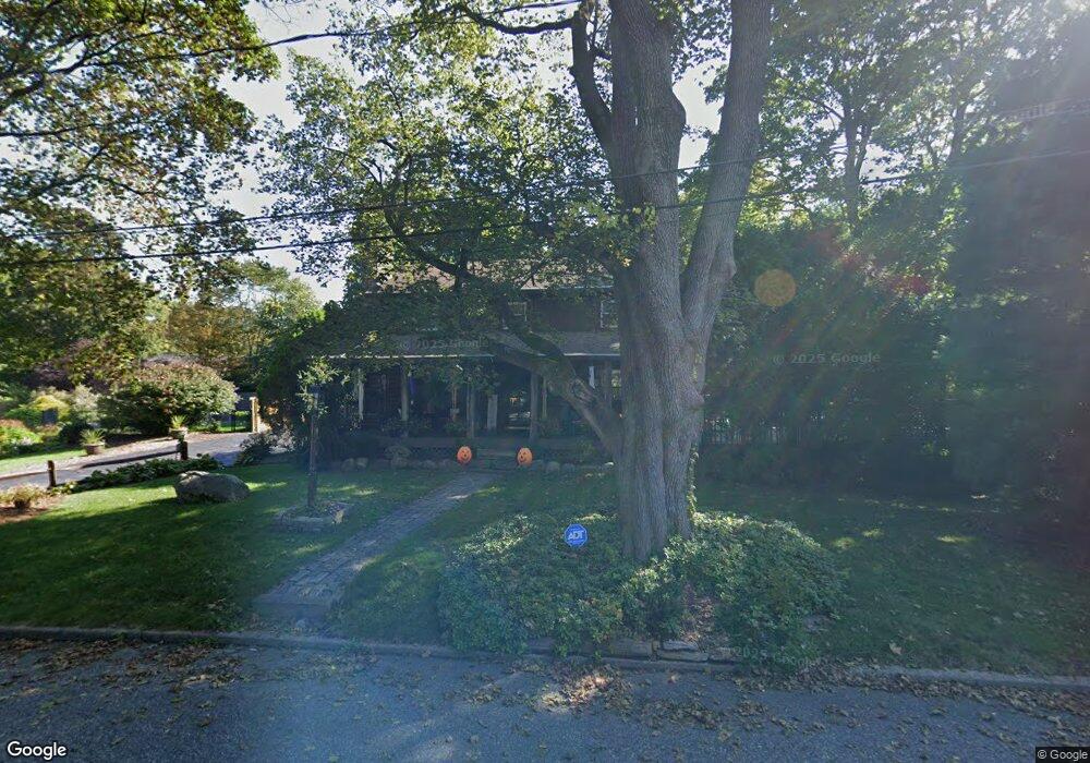 4 Charles St, Willimantic, CT 06226 - photo 1