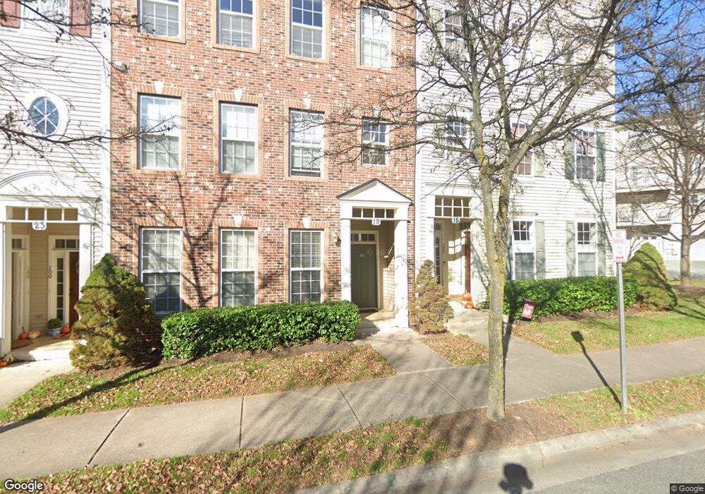 15 Swanton Ln unit 200, Gaithersburg, MD 20878 - photo 1