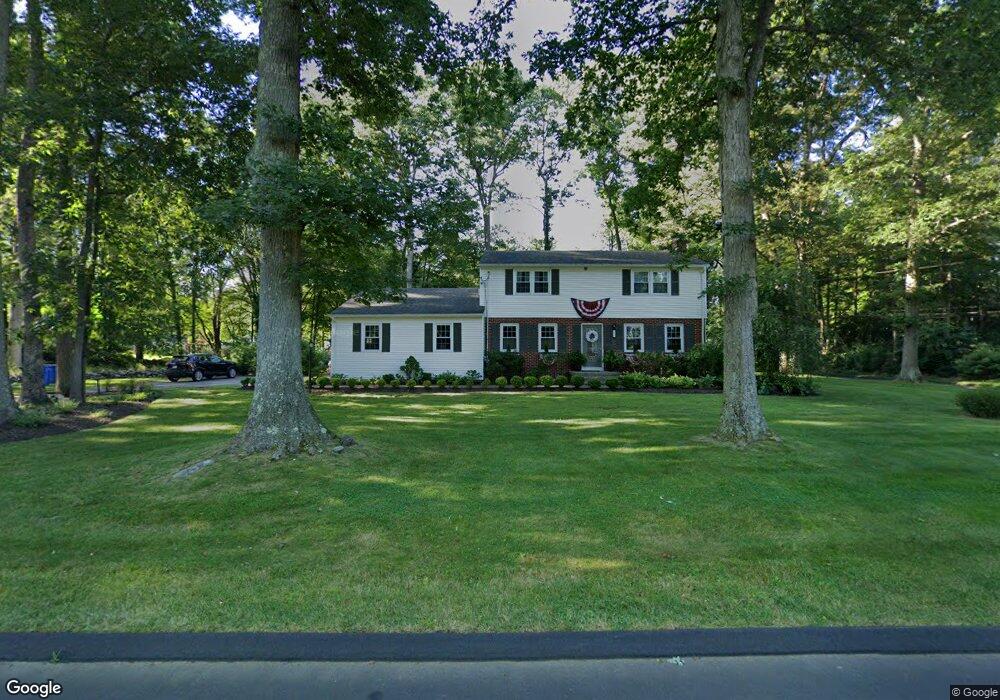 17 Rolling Meadow Rd, Madison, CT 06443 - photo 1